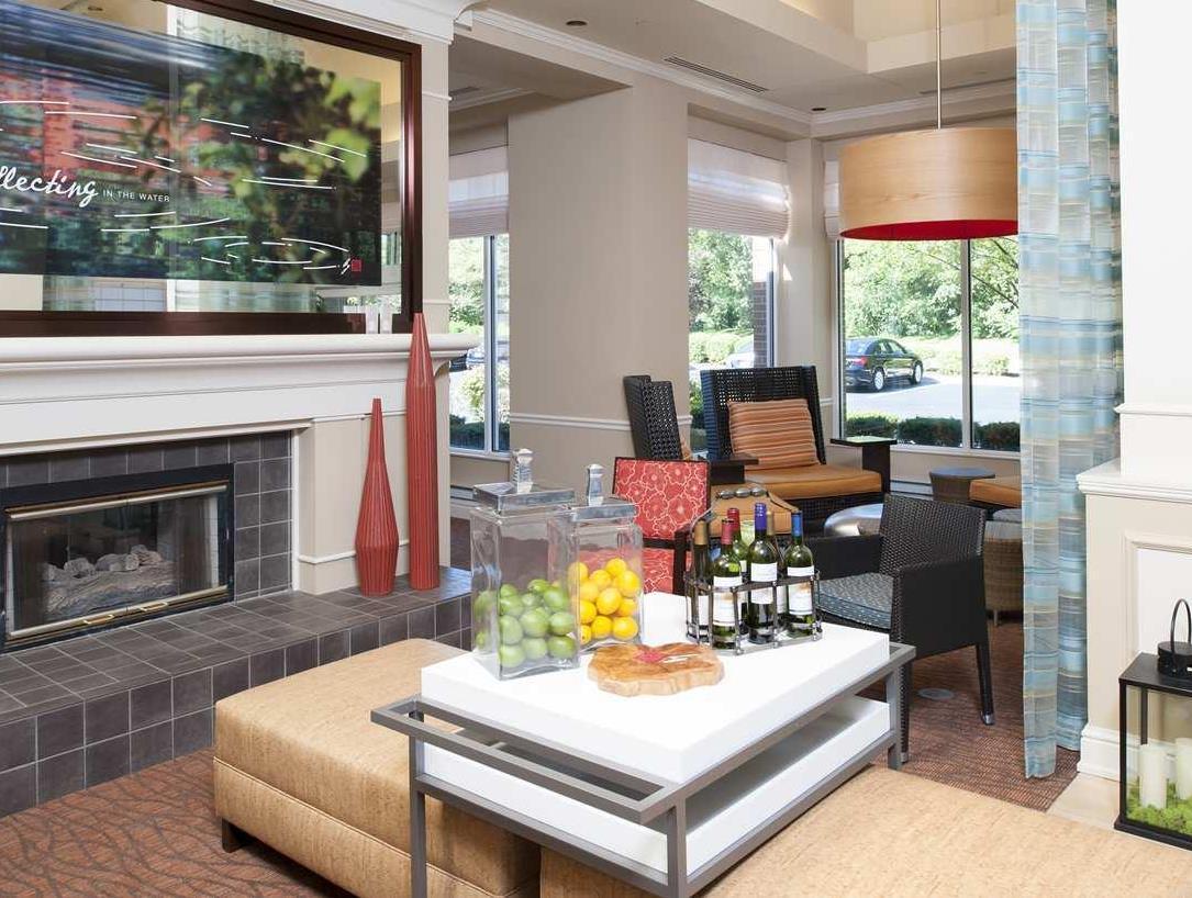 Hilton Garden Inn Плимут Экстерьер фото