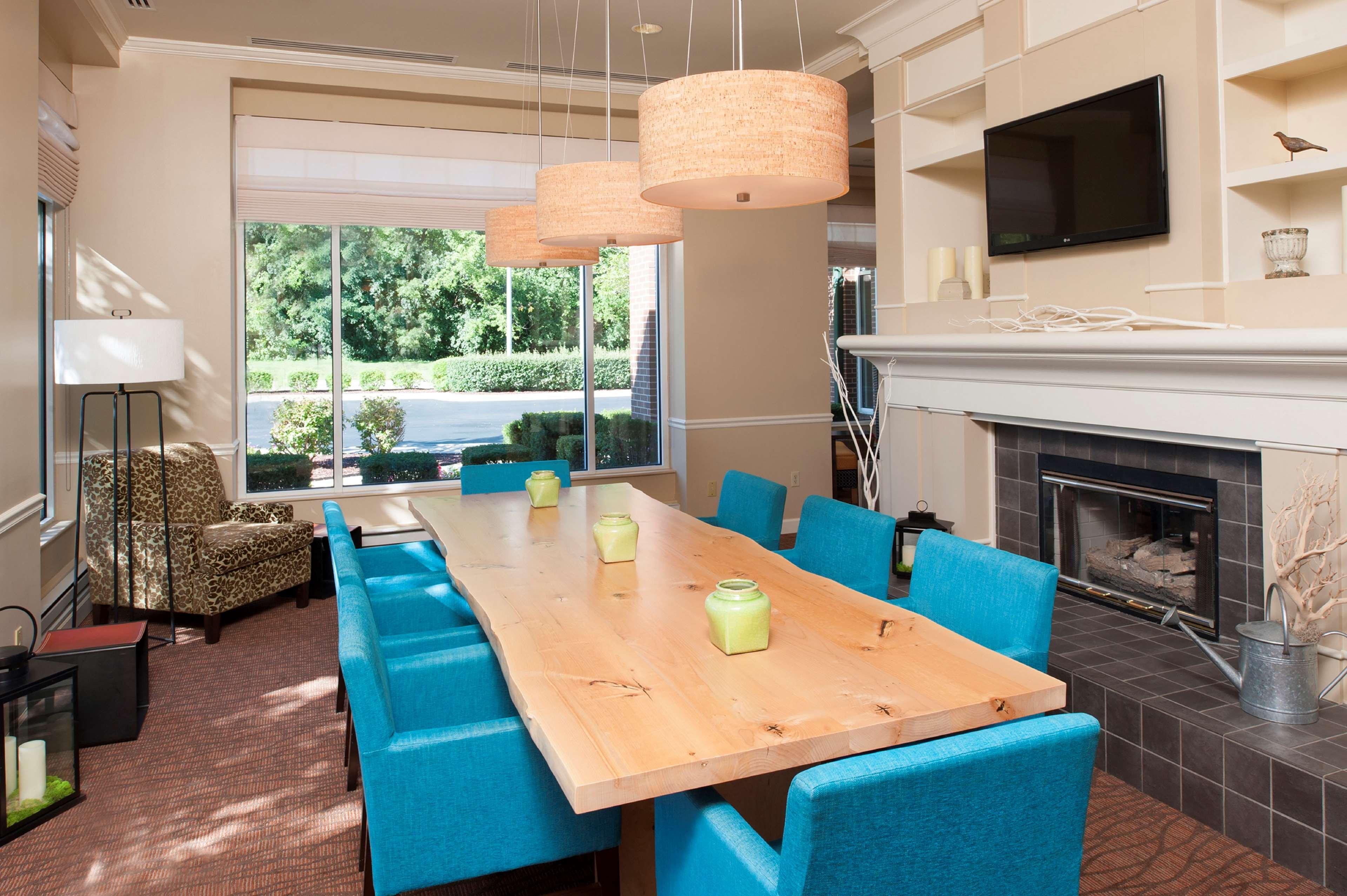 Hilton Garden Inn Плимут Экстерьер фото