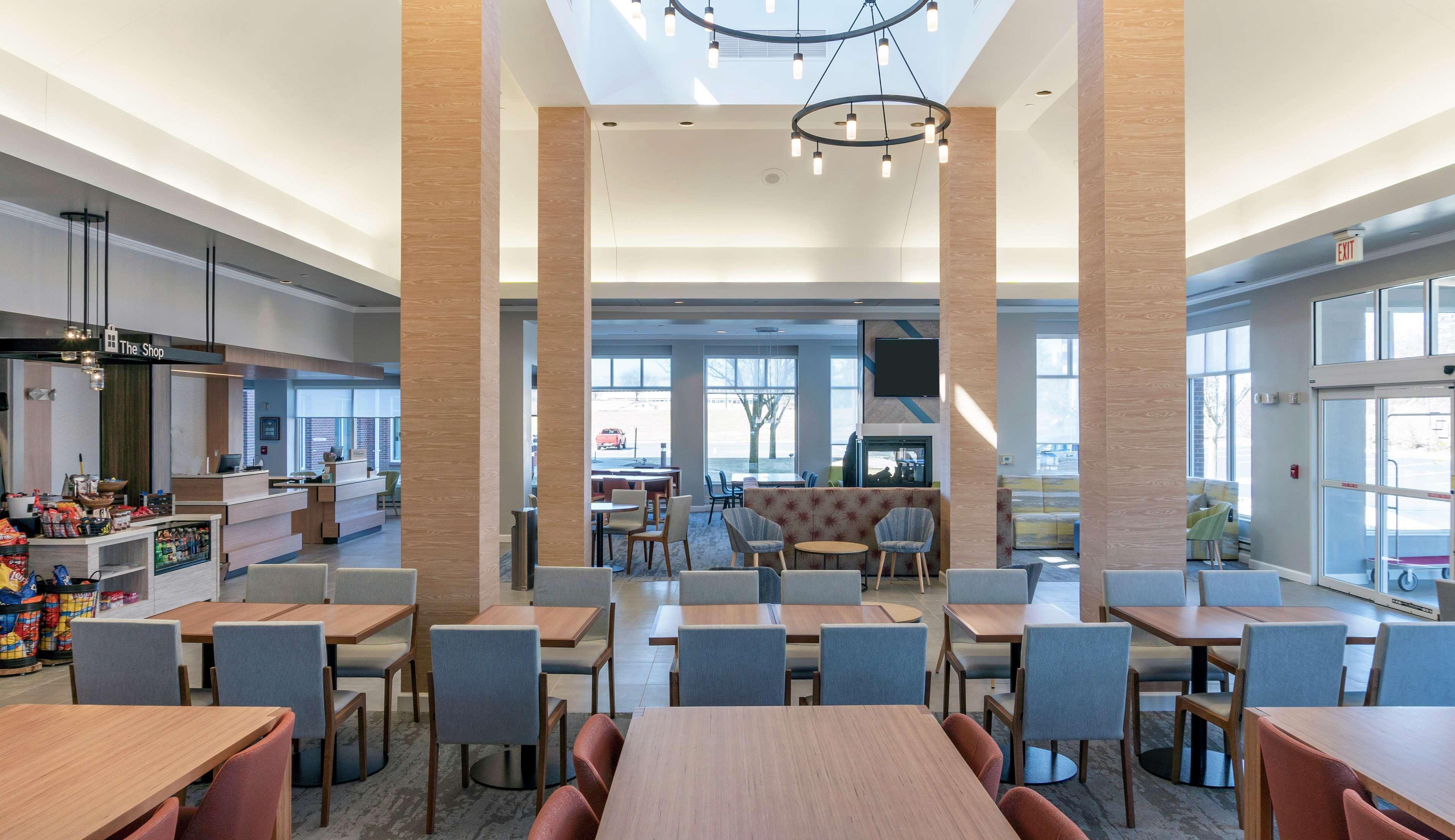Hilton Garden Inn Плимут Экстерьер фото