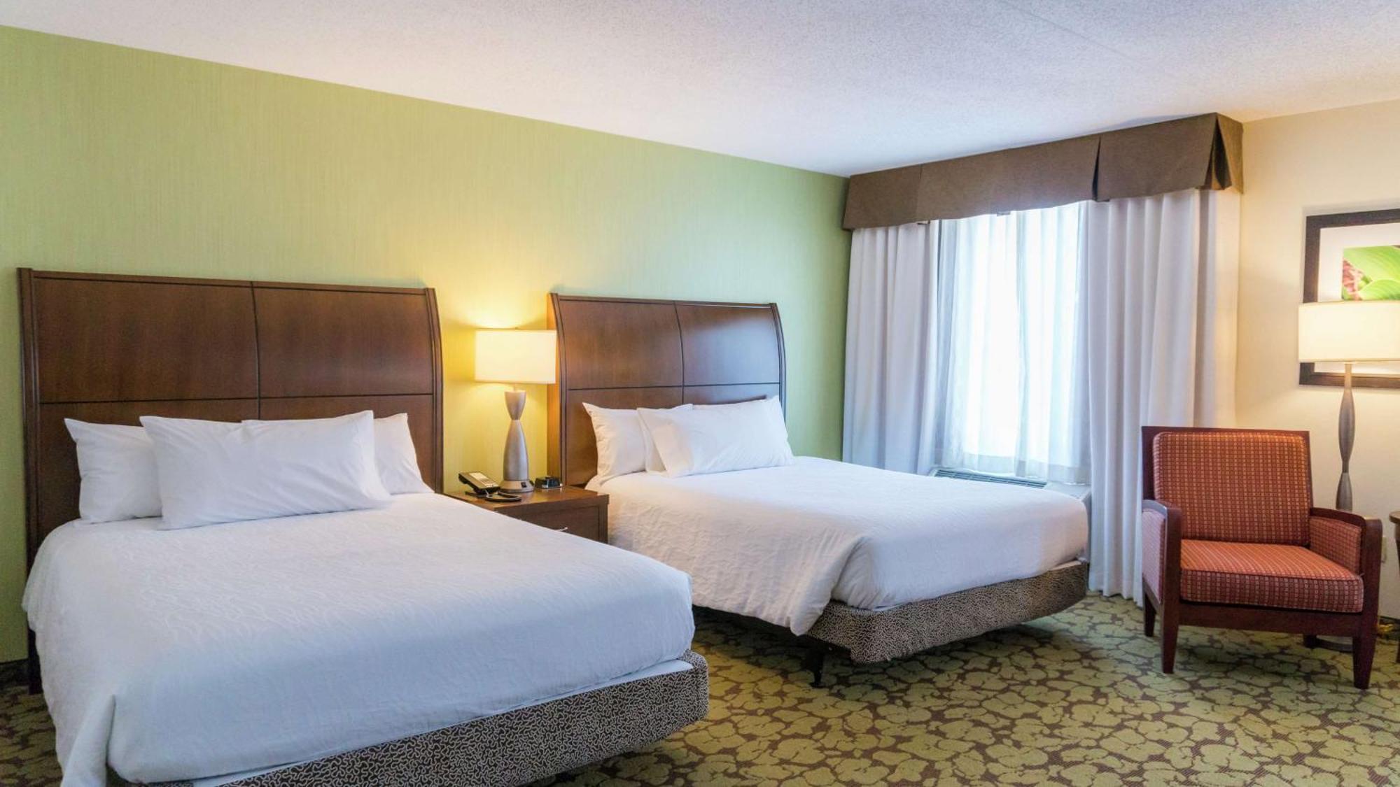 Hilton Garden Inn Плимут Экстерьер фото